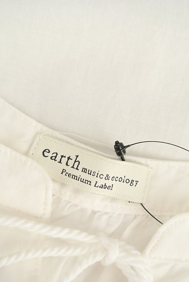 earth music&ecology（アースミュージック＆エコロジー）の古着「刺繍入りスキッパーカラーブラウス（カットソー・プルオーバー）」大画像６へ
