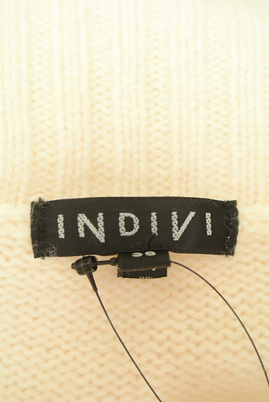 INDIVI（インディヴィ）の古着「切替デザインタートルネックニット（ニット）」大画像６へ