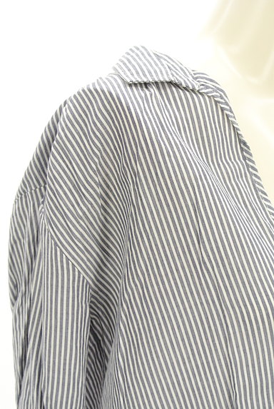 UNITED ARROWS（ユナイテッドアローズ）の古着「スキッパーカラーストライプ柄シャツ（カジュアルシャツ）」大画像４へ