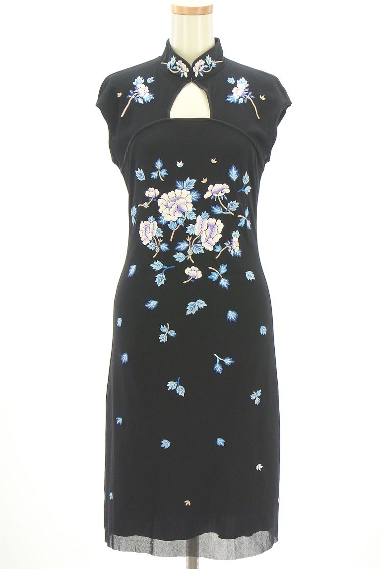 VIVIENNE TAM（ヴィヴィアンタム）の古着「商品番号：PR10254358」-大画像1