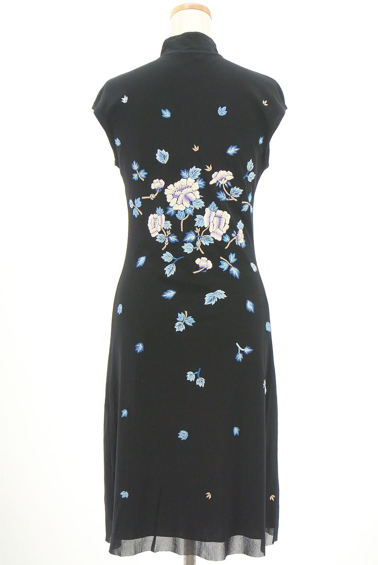 VIVIENNE TAM（ヴィヴィアンタム）の古着「商品番号：PR10254358」-大画像2