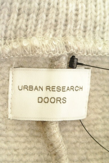 URBAN RESEARCH DOORS（アーバンリサーチドアーズ）の古着「ポケット付きVネックワイドニット（ニット）」大画像６へ