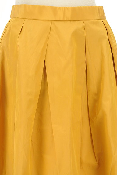 STRAWBERRY-FIELDS（ストロベリーフィールズ）の古着「膝下丈光沢フレアスカート（スカート）」大画像４へ