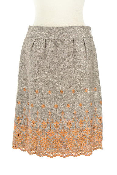 SunaUna（スーナウーナ）の古着「光沢刺繍ラメウールスカート（ミニスカート）」大画像１へ