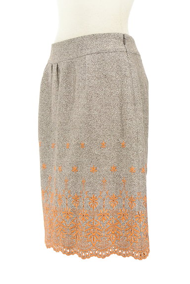 SunaUna（スーナウーナ）の古着「光沢刺繍ラメウールスカート（ミニスカート）」大画像３へ