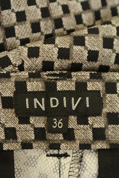 INDIVI（インディヴィ）の古着「市松チェックテーパードパンツ（パンツ）」大画像６へ