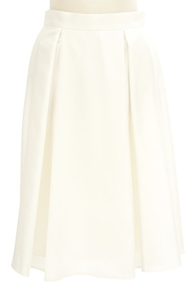 INDIVI（インディヴィ）の古着「タックフレアホワイトスカート（スカート）」大画像１へ