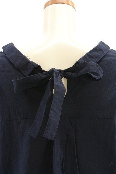SM2（サマンサモスモス）の古着「バックリボン抜き襟スキッパーシャツ（カジュアルシャツ）」大画像４へ