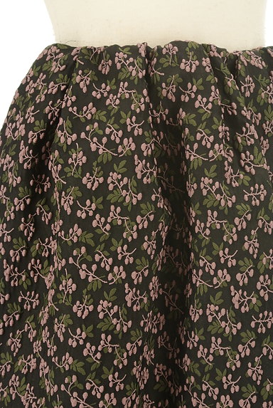BEAMS Women's（ビームス　ウーマン）の古着「小花刺繍ギャザーフレアスカート（スカート）」大画像５へ