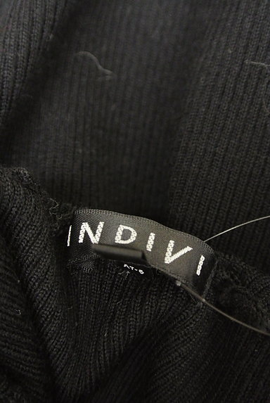 INDIVI（インディヴィ）の古着「変形ラインタートルネックリブニット（ニット）」大画像６へ