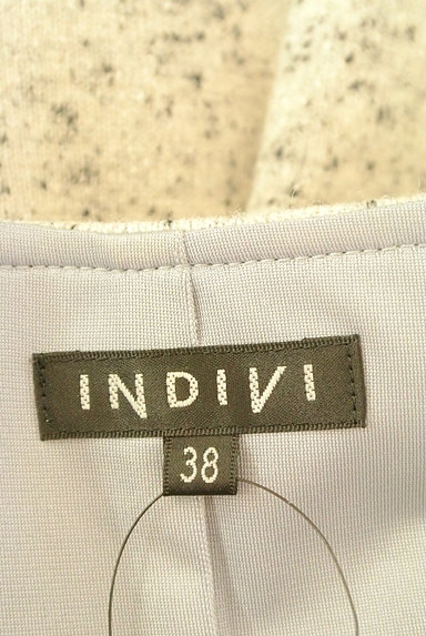 INDIVI（インディヴィ）の古着「Ｖネックミックス糸ニットワンピース（ワンピース・チュニック）」大画像６へ