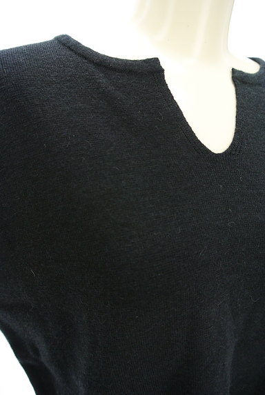 Melan Cleuge（メランクルージュ）の古着「キーネックニット（ニット）」大画像４へ