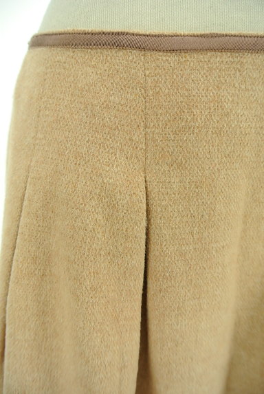 Couture Brooch（クチュールブローチ）の古着「タックフレアスカート（スカート）」大画像４へ