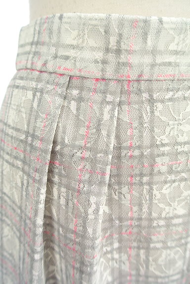 MISCH MASCH（ミッシュマッシュ）の古着「刺繍チェックレーススカート（スカート）」大画像４へ