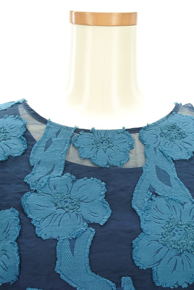 HIROKO KOSHINO（ヒロココシノ）の古着「立体花刺繍ワンピース（ワンピース・チュニック）」大画像４へ