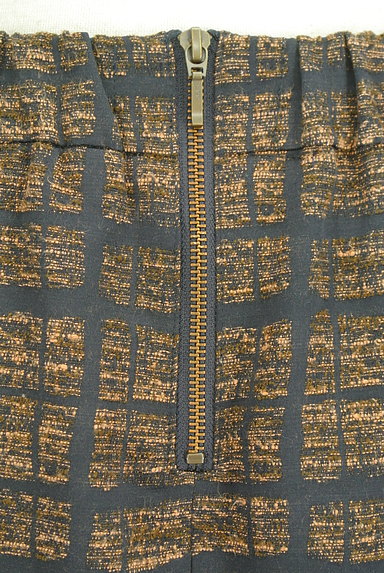 URBAN RESEARCH（アーバンリサーチ）の古着「ランダムチェックタックミニスカート（ミニスカート）」大画像４へ
