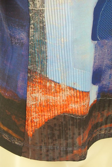 HIROKO KOSHINO（ヒロココシノ）の古着「チュール切替七分袖カットソー（カットソー・プルオーバー）」大画像５へ