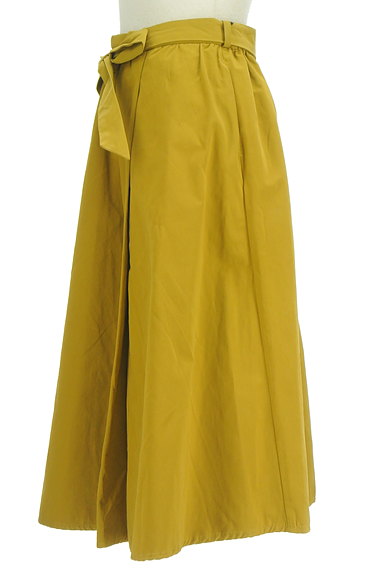Feroux（フェルゥ）の古着「ラップ風カラーフレアスカート（スカート）」大画像３へ