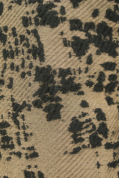 M-premier（エムプルミエ）の古着「ミディ丈タックフレアスカート（スカート）」大画像４へ