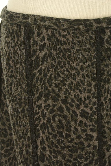 ITALIYA（伊太利屋）の古着「ミモレ丈レオパード柄ニットスカート（ロングスカート・マキシスカート）」大画像５へ