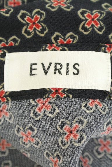 EVRIS（エヴリス）の古着「ショート丈花柄シャツ（カジュアルシャツ）」大画像６へ