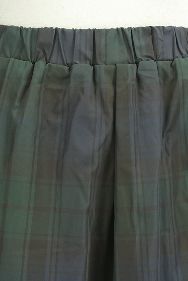 NATURAL BEAUTY BASIC（ナチュラルビューティベーシック）の古着「チェック柄膝丈フレアスカート（スカート）」大画像４へ