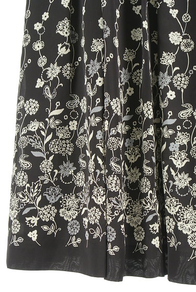AMACA（アマカ）の古着「ボタニカル刺繍モノトーンスカート（スカート）」大画像５へ