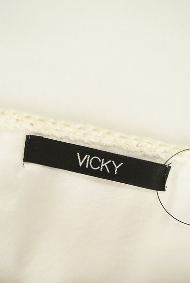 VICKY（ビッキー）の古着「ビジュー付き透かし編み袖カットソー（カットソー・プルオーバー）」大画像６へ