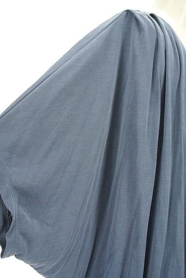 AZUL by moussy（アズールバイマウジー）の古着「６分袖ドレープドルマンカーディガン（カーディガン・ボレロ）」大画像５へ