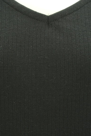 AZUL by moussy（アズールバイマウジー）の古着「Vネック五分袖カットソー（カットソー・プルオーバー）」大画像４へ