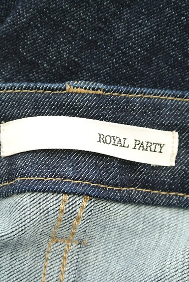 ROYAL PARTY（ロイヤルパーティ）の古着「美脚スキニーデニムパンツ（デニムパンツ）」大画像６へ