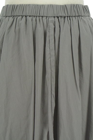Dignite collier（ディニテ　コリエ）の古着「ギャザーフレアロングスカート（ロングスカート・マキシスカート）」大画像４へ