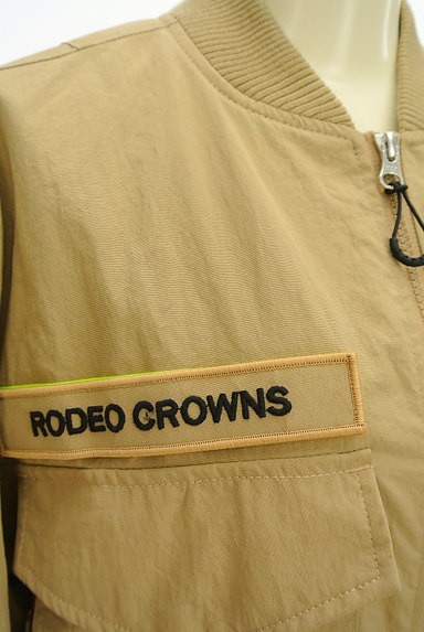 RODEO CROWNS（ロデオクラウン）の古着「ロゴワッペン付きMA-1（ブルゾン・スタジャン）」大画像４へ