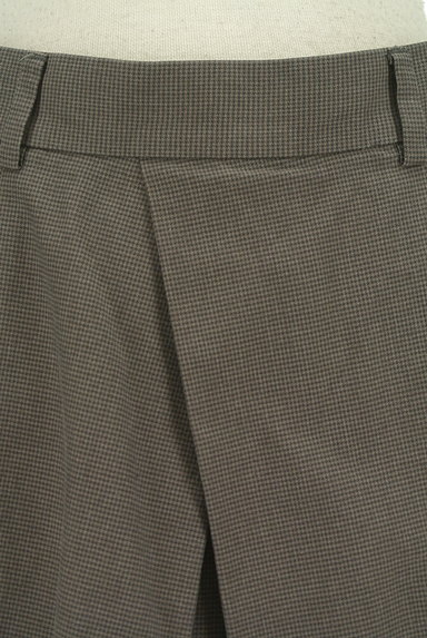 MARGARET HOWELL（マーガレットハウエル）の古着「フロントタックチェック柄スカート（スカート）」大画像５へ