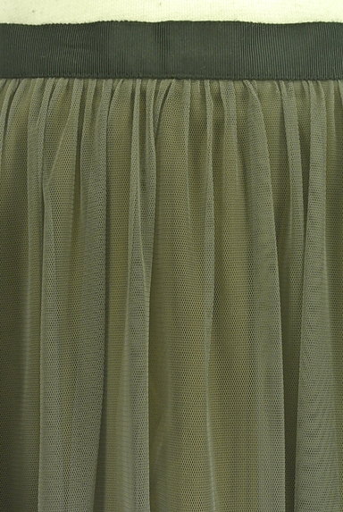 Feroux（フェルゥ）の古着「ミディ丈チュールフレアスカート（スカート）」大画像４へ