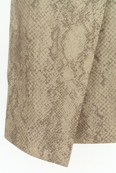 rienda（リエンダ）の古着「パイソン柄ラップ風ミモレ丈スカート（スカート）」大画像５へ