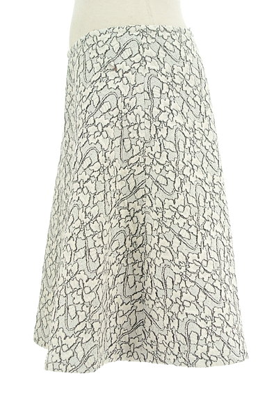 BCBG MaxAzria（ビーシービージーマックスアズリア）の古着「凹凸花柄織地膝上丈フレアスカート（スカート）」大画像３へ