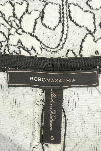 BCBG MaxAzria（ビーシービージーマックスアズリア）の古着「凹凸花柄織地膝上丈フレアスカート（スカート）」大画像６へ