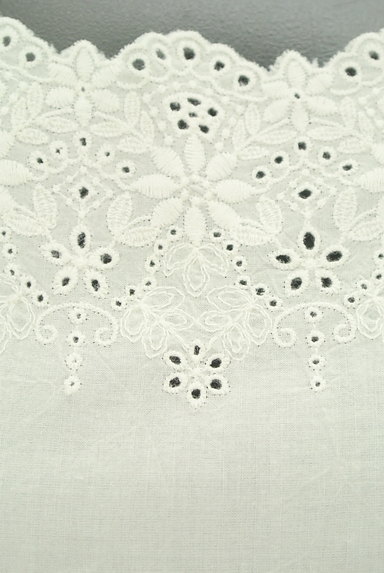 SM2（サマンサモスモス）の古着「花柄カットワーク刺繍カットソー（カットソー・プルオーバー）」大画像４へ