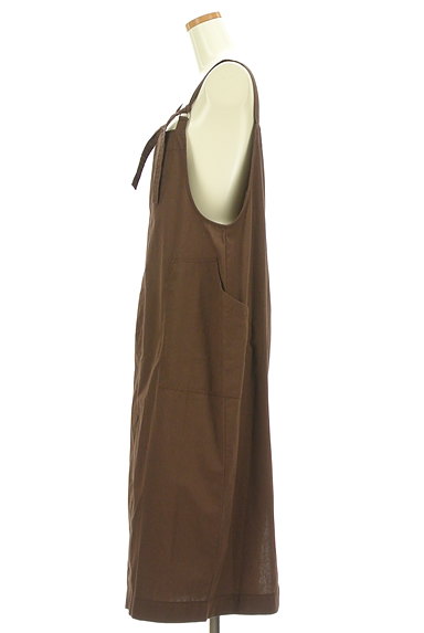 SM2（サマンサモスモス）の古着「裾スリットロングサロペットスカート（オーバーオール・サロペット）」大画像３へ