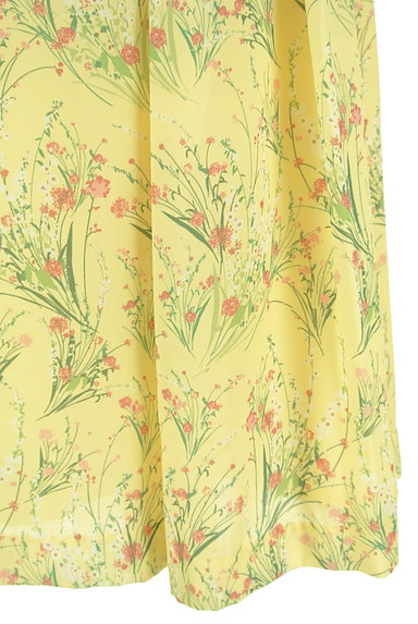 LAISSE PASSE（レッセパッセ）の古着「小花柄タックフレアスカート（スカート）」大画像５へ