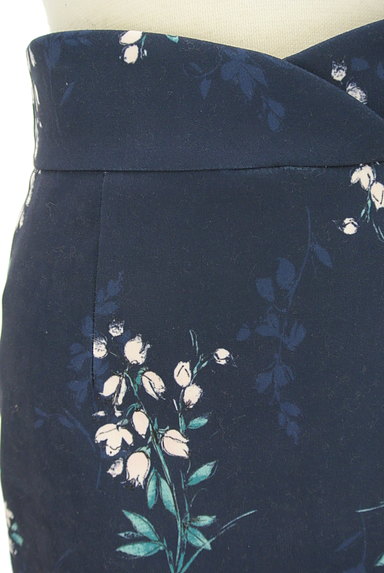 PROPORTION BODY DRESSING（プロポーションボディ ドレッシング）の古着「ミディ丈花柄タイトスカート（スカート）」大画像４へ