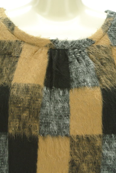 Jocomomola（ホコモモラ）の古着「ふわふわチェックのワンピース（ワンピース・チュニック）」大画像４へ