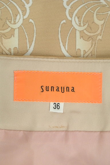SunaUna（スーナウーナ）の古着「微光沢花柄膝丈スカート（スカート）」大画像６へ