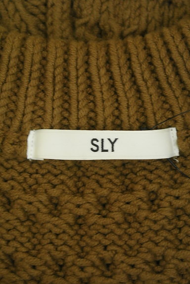 SLY（スライ）の古着「サイドボタンケーブル編みニット（ベスト・ジレ）」大画像６へ