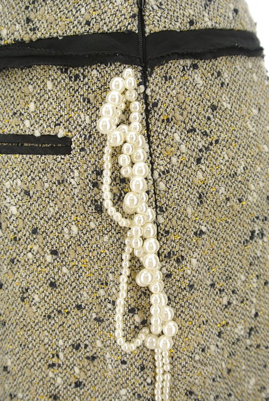 GRACE CONTINENTAL（グレースコンチネンタル）の古着「パール装飾ラメミニスカート（ミニスカート）」大画像４へ