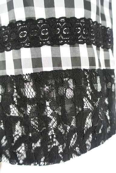 MERCURYDUO（マーキュリーデュオ）の古着「チェック柄＋レース膝上丈スカート（ミニスカート）」大画像５へ