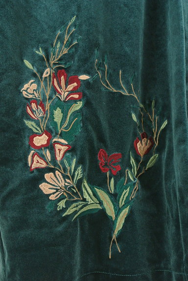 OSMOSIS（オズモーシス）の古着「レトロ花刺繍ベロアカーディガン（カーディガン・ボレロ）」大画像５へ