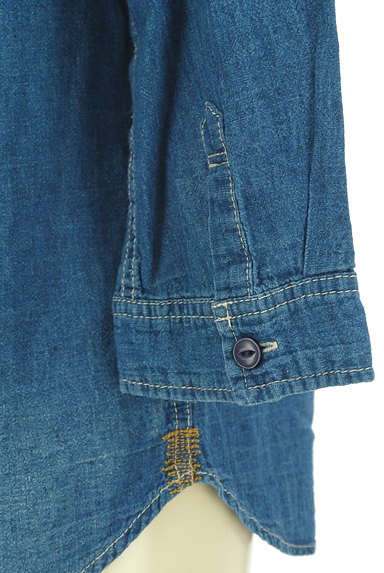 CUBE SUGAR（キューブシュガー）の古着「コットンリネンの７分袖デニムシャツ（カジュアルシャツ）」大画像５へ