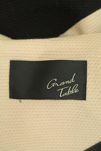 GRAND TABLE（グランターブル）の古着「バイカラートップス＋ミニスカートセット（セットアップ（ジャケット＋スカート））」大画像６へ